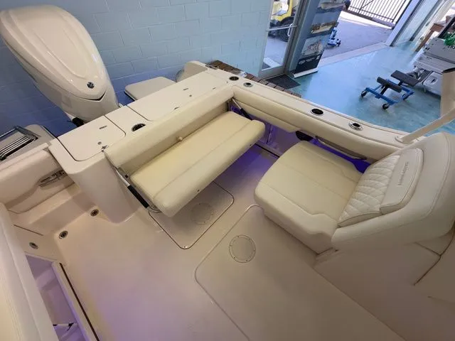 Slide: The Image of Grady-White Freedom 235 2026 - 11