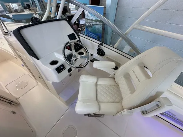 Slide: The Image of Grady-White Freedom 235 2026 - 8