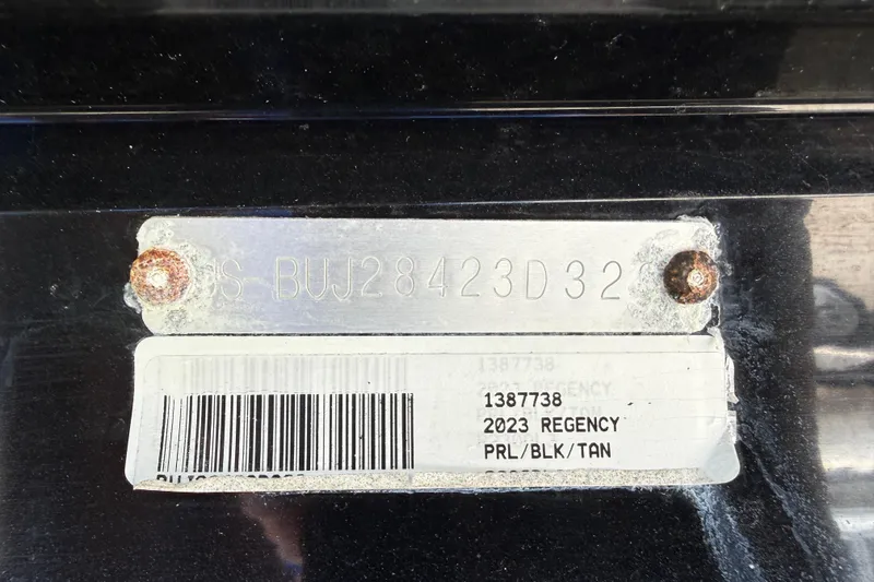 Slide: The Image of 2023 Regency 230 DL3 identification plate with serial number and barcode. - 14