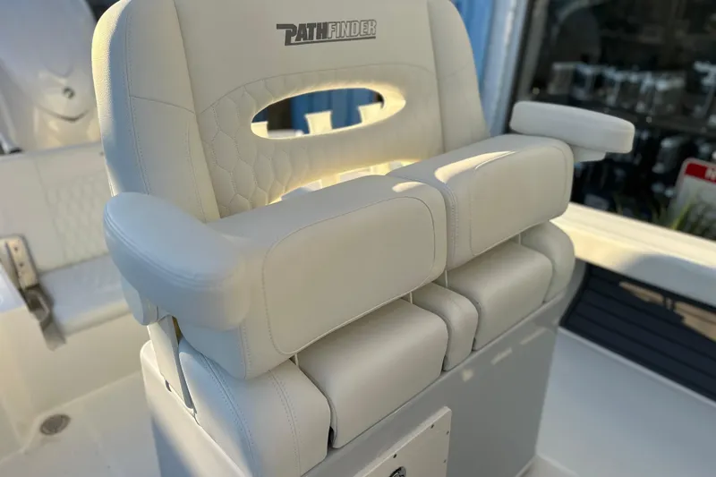 Slide: The Image of 2026 Pathfinder 2600 TRS boat seat with armrests and elegant design. - 12