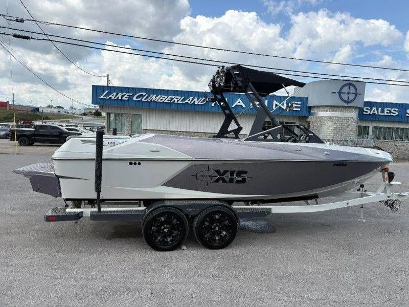 Slide: The Image of 2017 Axis T23 boat on trailer at Lake Cumberland Marine. - 22