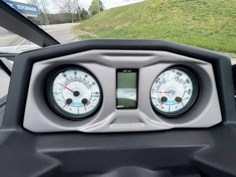 Slide: The Image of Dashboard of a 2017 Axis T23 boat. - 49