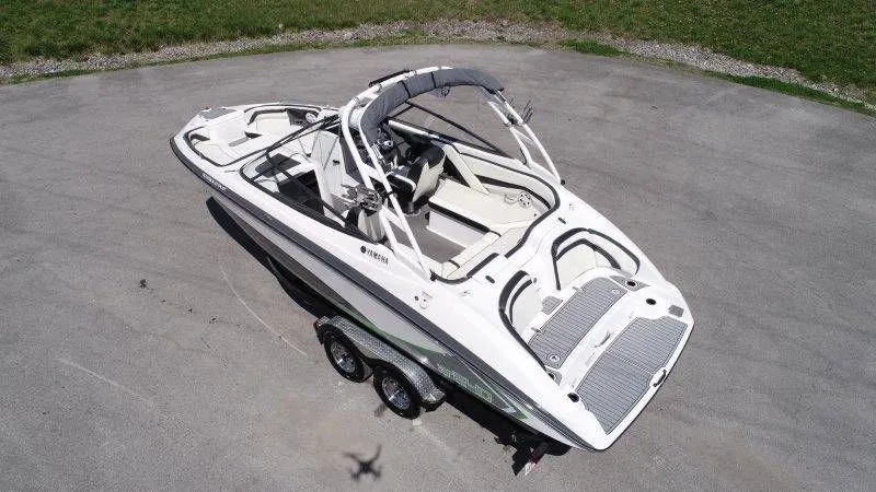 Slide: The Image of 2016 Yamaha AR240 boat on trailer, aerial view. - 3