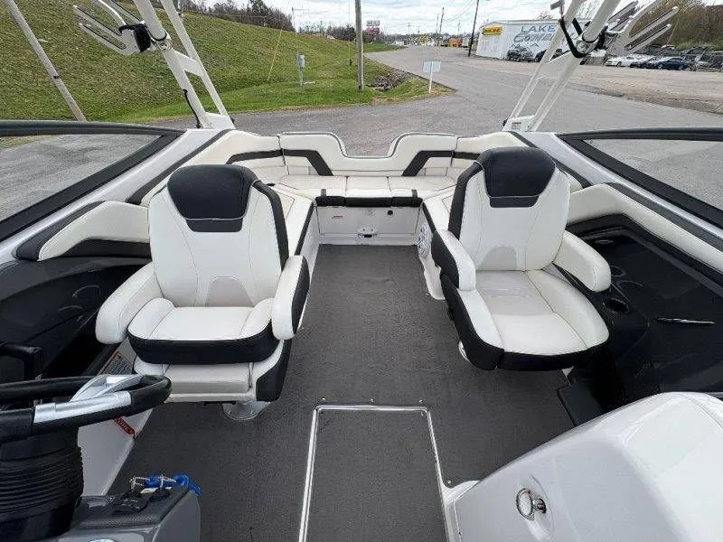 Slide: The Image of Yamaha AR240 2016 - 54