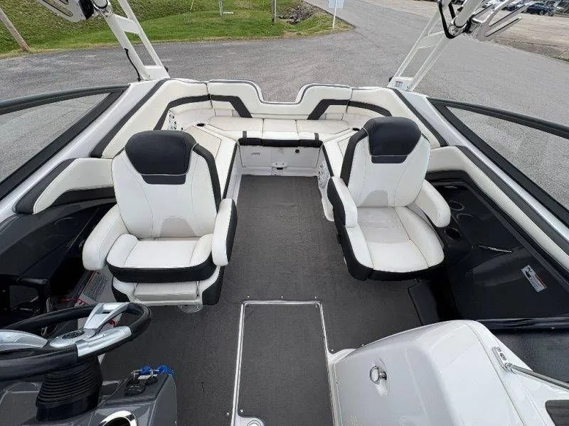 Slide: The Image of Yamaha AR240 2016 - 70