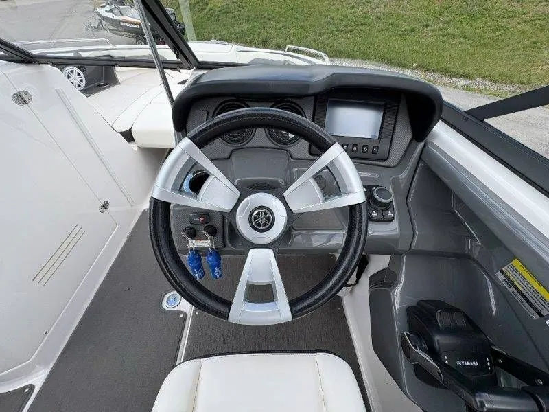 Slide: The Image of Yamaha AR240 2016 - 78