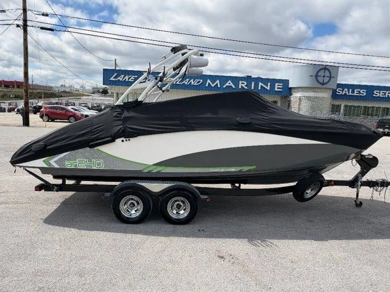 Slide: The Image of Yamaha AR240 2016 - 94