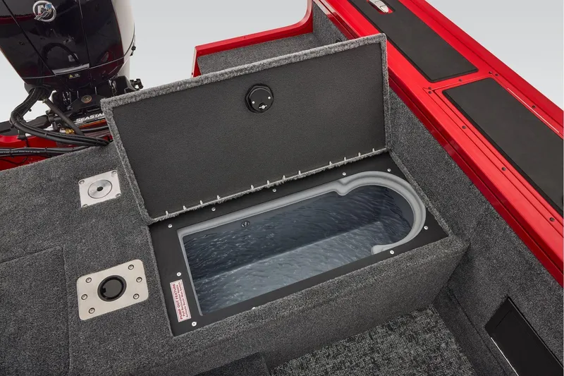 Slide: The Image of Tracker Targa V-18 WT 2026 - 63