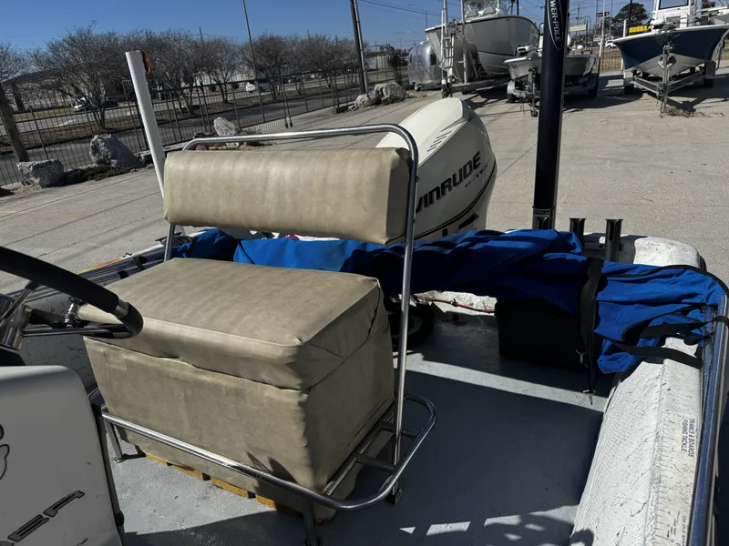 Slide: The Image of Kenner 18 CC 2002 - 15