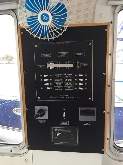 Slide: The Image of Control panel of a 2000 Provincial 42 Pleasure Boat. - 29