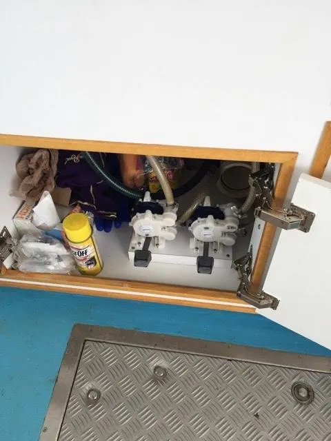 Slide: The Image of Storage compartment on 2000 Provincial 42 Pleasure Boat. - 36