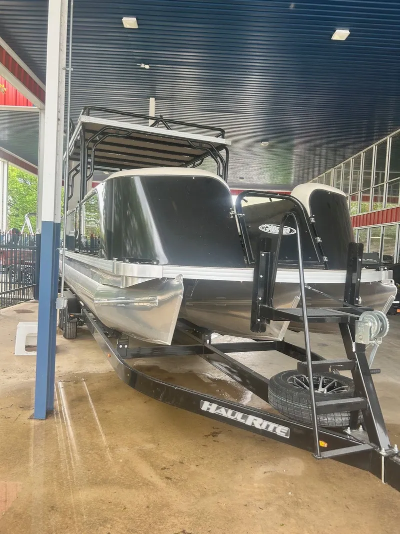 Slide: The Image of Aloha Tropical Series-Sundeck-Slide Tritoon with Mercury 200 HP Outboard. Trailer Extra 2023 - 12