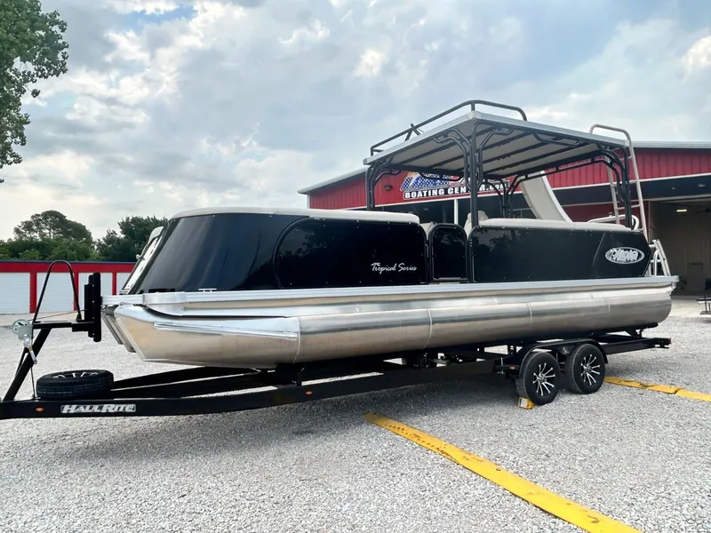 Slide: The Image of Aloha Tropical Series-Sundeck-Slide Tritoon with Mercury 200 HP Outboard. Trailer Extra 2023 - 4