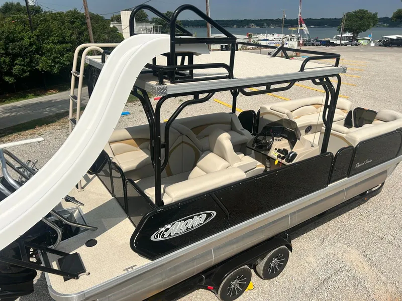 Slide: The Image of Aloha Tropical Series-Sundeck-Slide Tritoon with Mercury 200 HP Outboard. Trailer Extra 2023 - 9