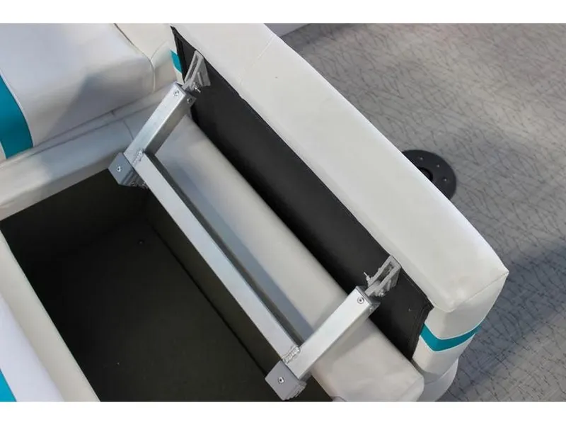 Slide: The Image of Aloha Club Series Tritoon w/150HP Suzuki. Trailer extra. 2023 - 10