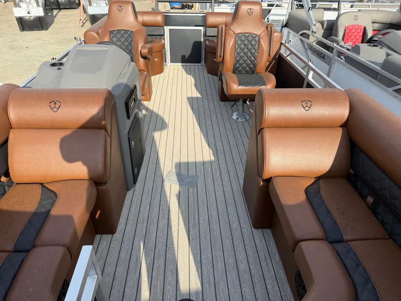 Slide: The Image of Armada Drakkar 23QL Tritoon w/150HP Suzuki & tandem axle trailer 2025 - 3