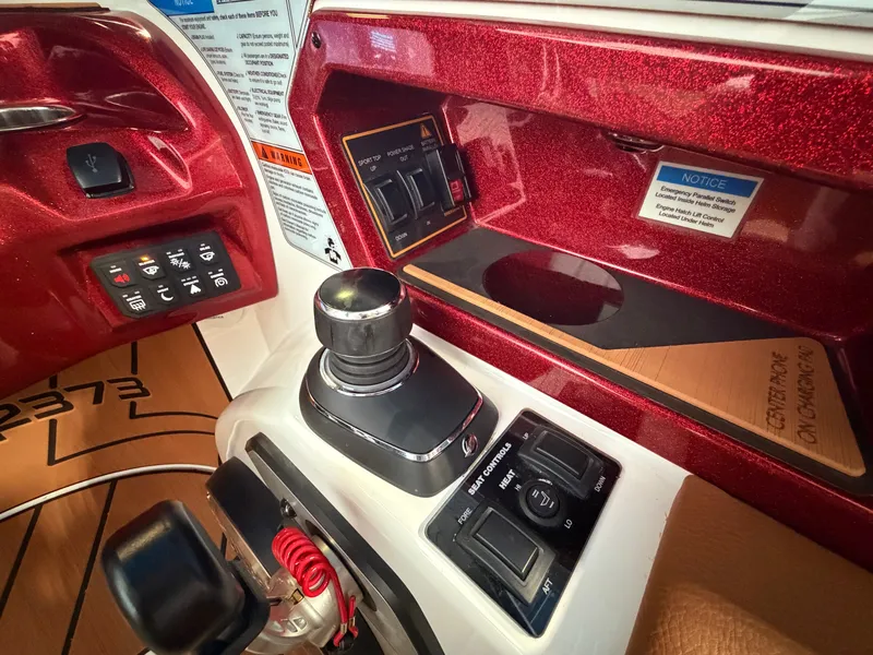 Slide: The Image of Varatti Z2373 WAKE SURF BOAT W/CUSTOM TRAILER 2025 - 11