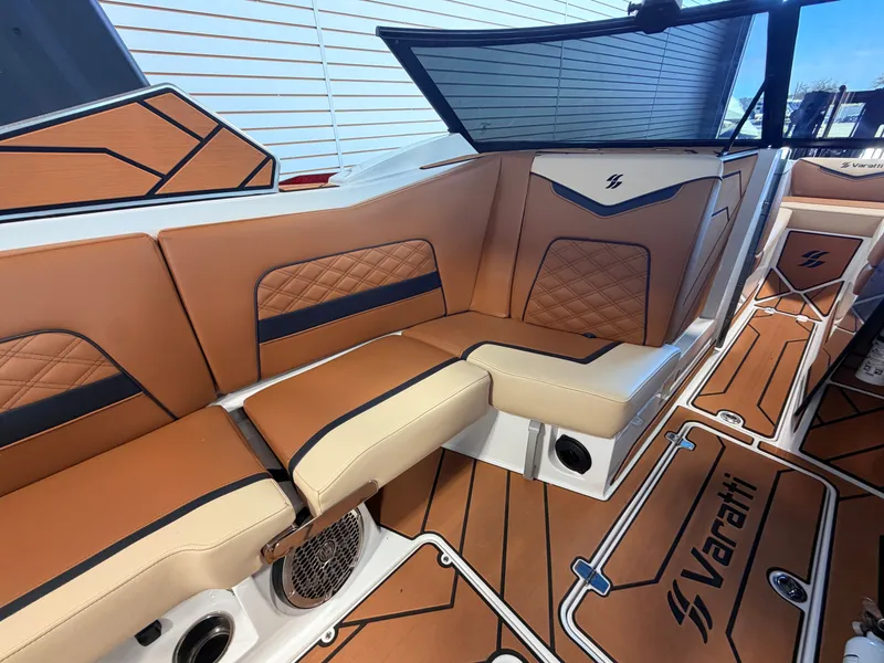 Slide: The Image of Varatti Z2373 WAKE SURF BOAT W/CUSTOM TRAILER 2025 - 9