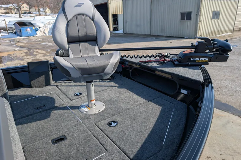 Slide: The Image of 2026 Starcraft Storm 176 DC Pro boat with Minn Kota trolling motor and swivel seat. - 6