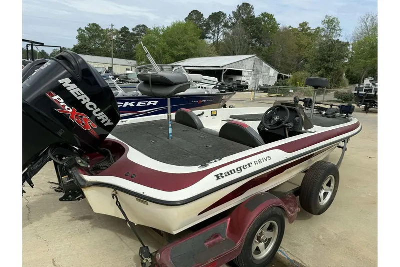 Slide: The Image of 2000 Ranger R81 boat with Mercury Pro XS engine on trailer. - 5
