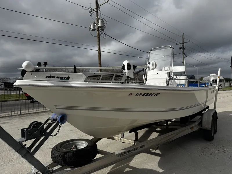 Slide: The Image of Sea Pro SV2300CC Bay Boat 2004 - 5