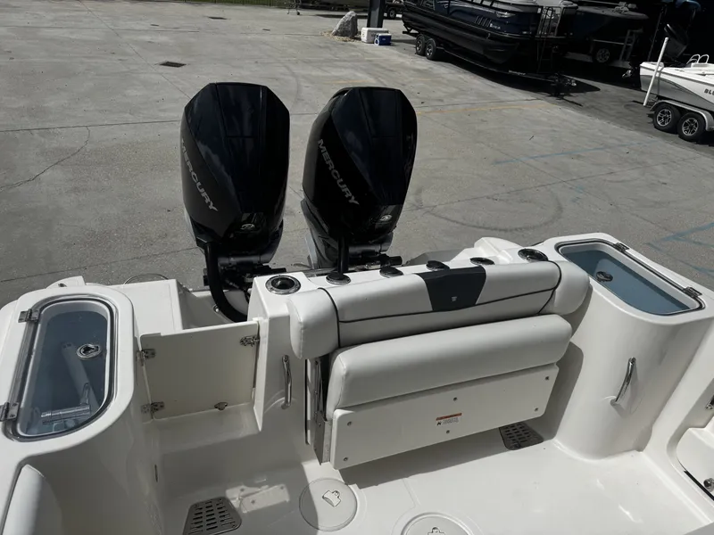 Slide: The Image of Wellcraft 262 Fisherman 2019 - 12