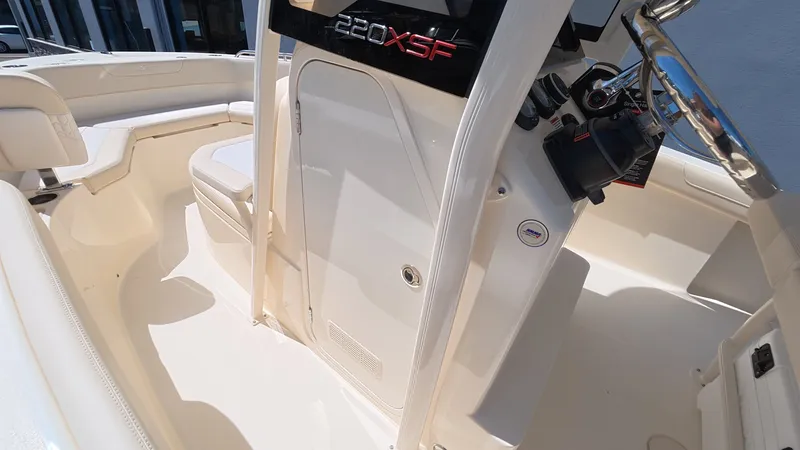 Slide: The Image of Scout 220 XSF 2026 - 31