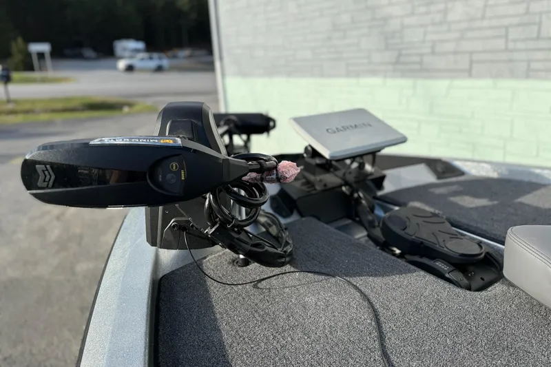 Slide: The Image of Fishing boat with Garmin electronics and Minn Kota trolling motor, iKon VLX21, 2026 model. - 7