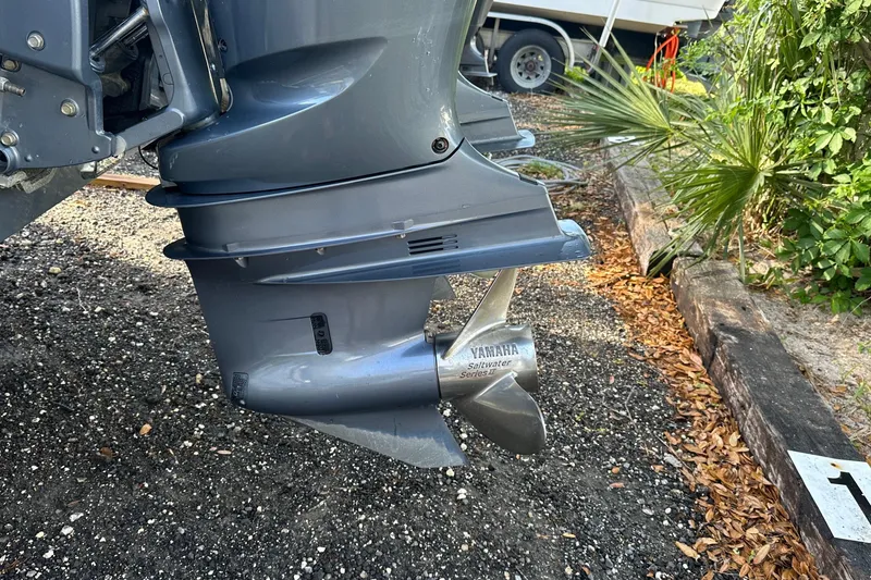 Slide: The Image of 2017 Cape Horn 32 T boat with Yamaha Saltwater Series II propeller. - 16