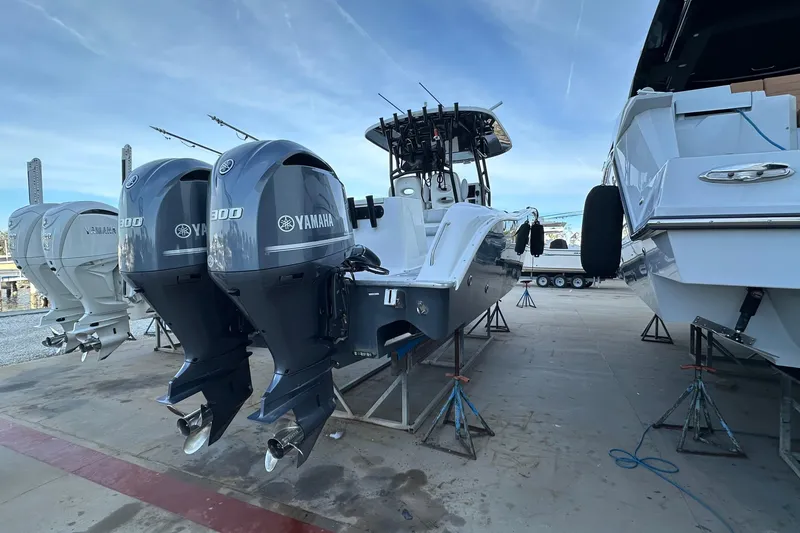 Slide: The Image of 2017 Cape Horn 32 T boat with twin Yamaha 300 engines on display. - 3