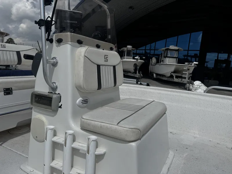 Slide: The Image of Sea Chaser 1800 CC 2009 - 12