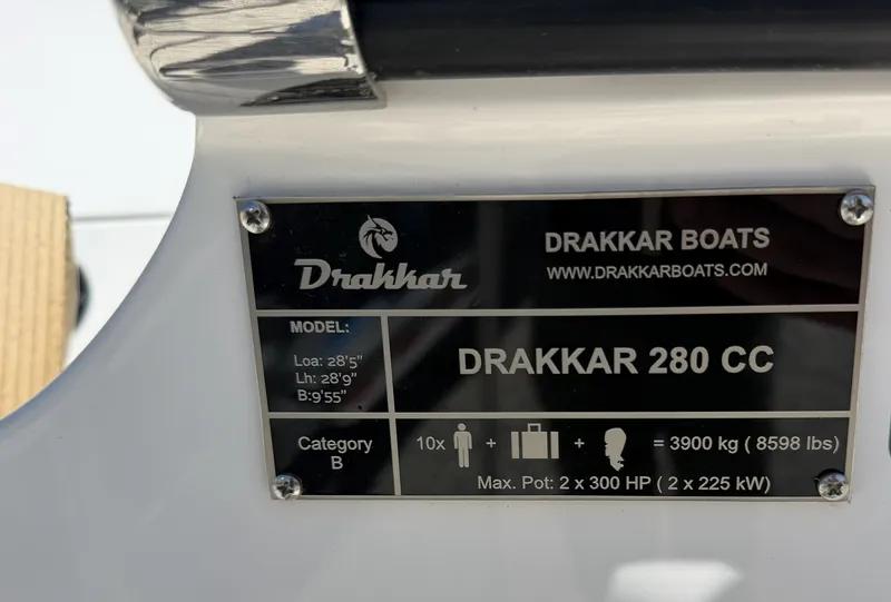 Slide: The Image of Drakkar 280 CC 2026 - 15