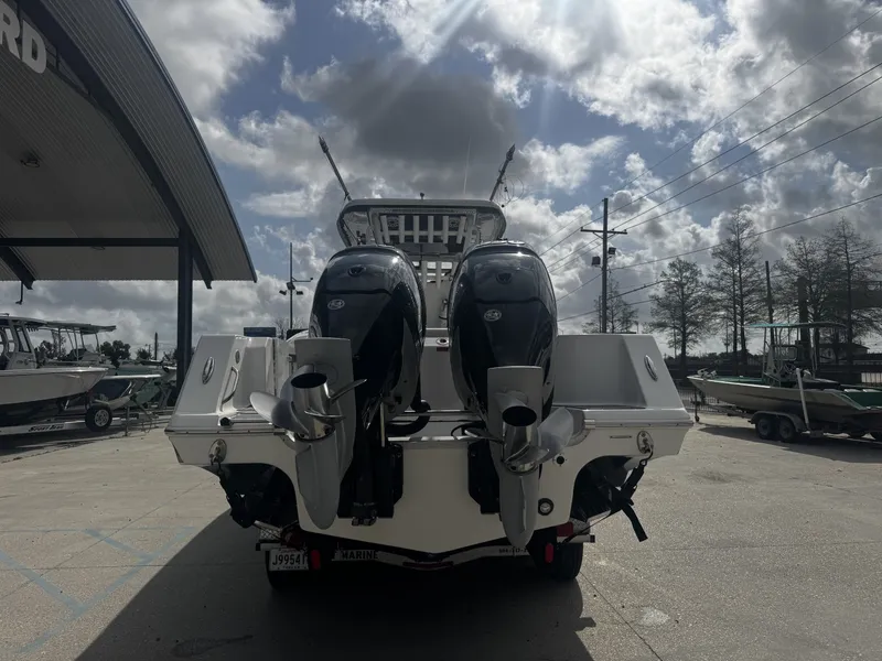 Slide: The Image of Tidewater 320 CC Adventure 2022 - 15