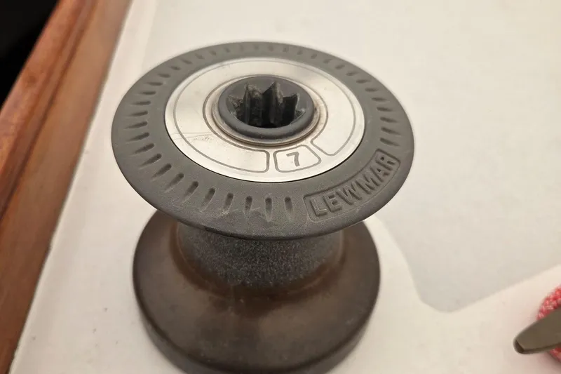 Slide: The Image of Herreshoff Alerion 1984 - 10