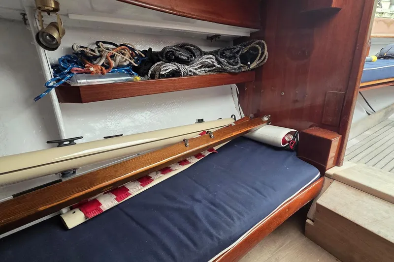 Slide: The Image of Herreshoff Alerion 1984 - 18