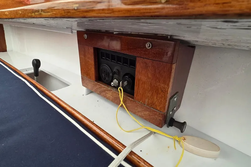 Slide: The Image of Herreshoff Alerion 1984 - 23