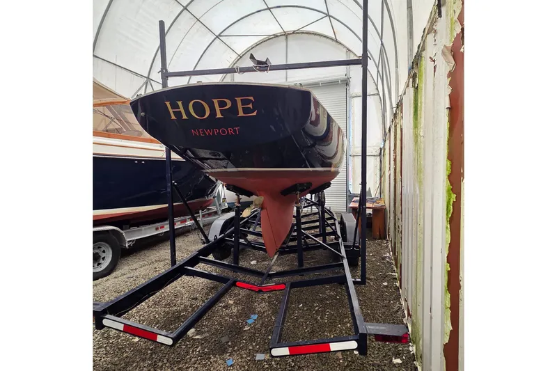 Slide: The Image of Herreshoff Alerion 1984 - 30