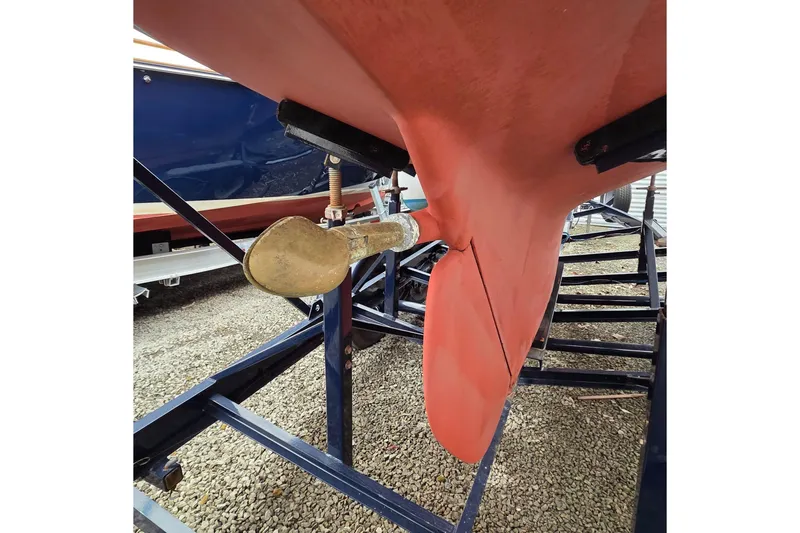 Slide: The Image of Herreshoff Alerion 1984 - 32