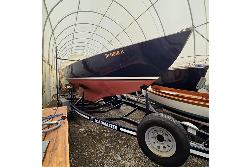 Slide: The Image of Herreshoff Alerion 1984 - 35