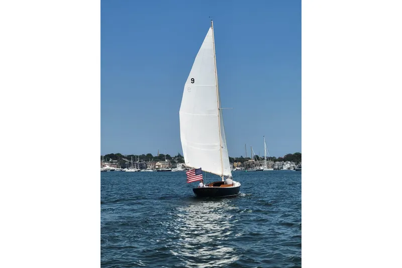 Slide: The Image of Herreshoff Alerion 1984 - 37