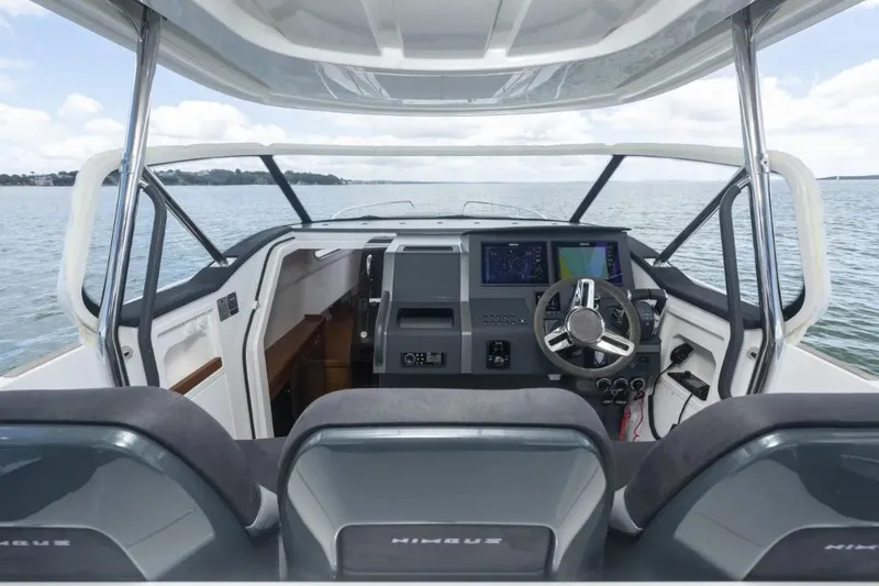 Slide: The Image of Nimbus T11 - 9