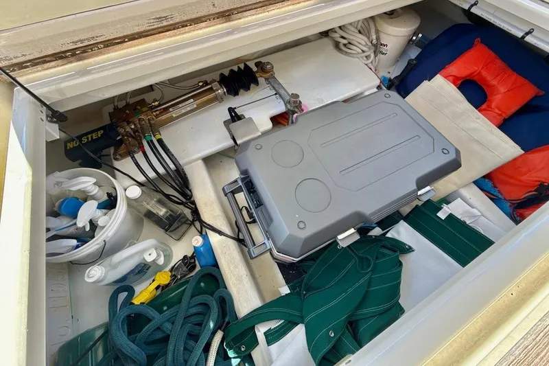 Slide: The Image of Lazarette - 24