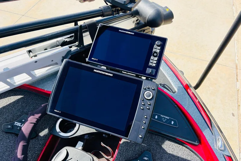 Slide: The Image of 2020 Nitro Z21 Pro boat with Humminbird Helix 12 and Solix 10 fish finders. - 15