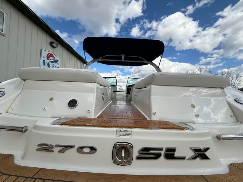 Slide: The Image of Sea Ray 270 SLX 2015 - 12
