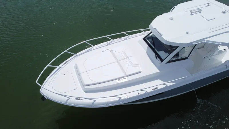 Slide: The Image of Intrepid 35 VALOR 2026 - 17