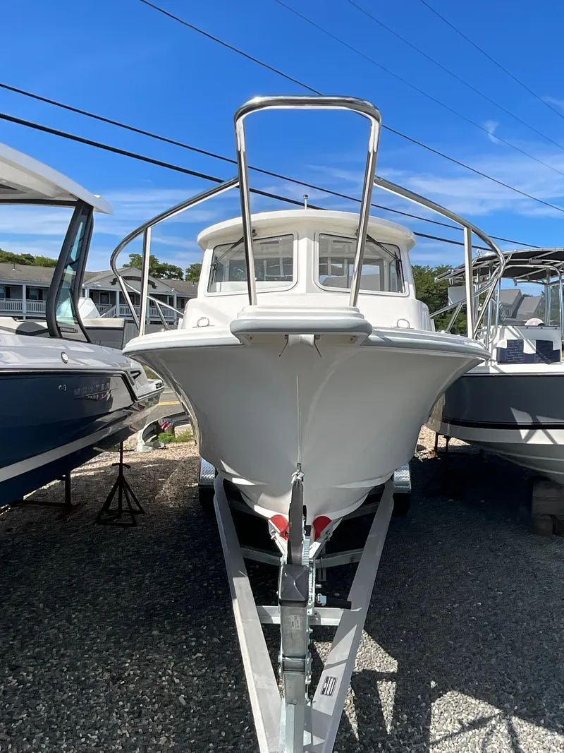 Slide: The Image of North Coast 255 HT 2026 - 2