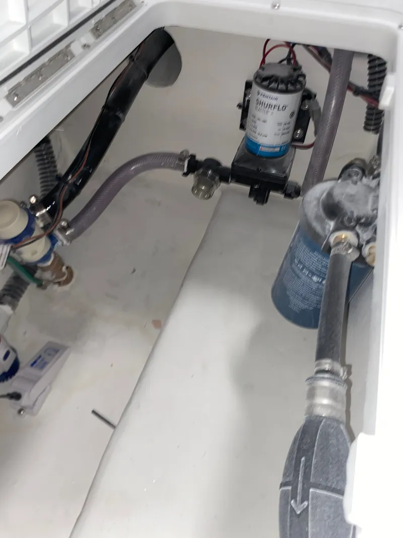 Slide: The Image of Parker Marine 23 Special Edition 2026 - 10