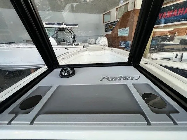 Slide: The Image of Parker Marine 2600 Center Console 2025 - 21
