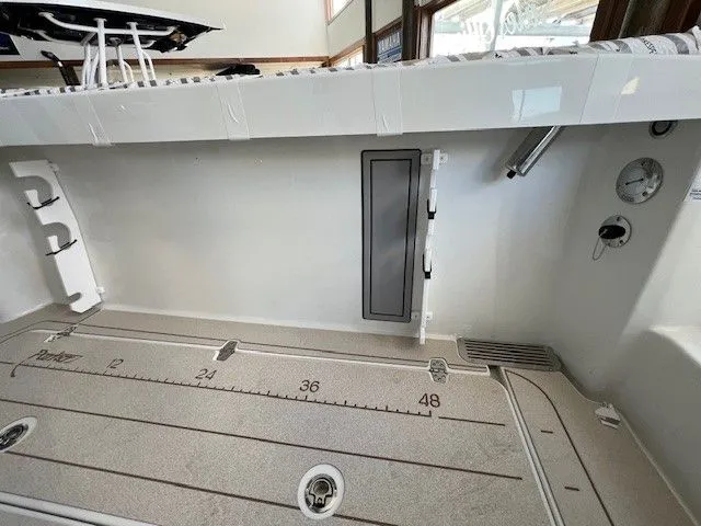 Slide: The Image of Parker Marine 2600 Center Console 2025 - 23