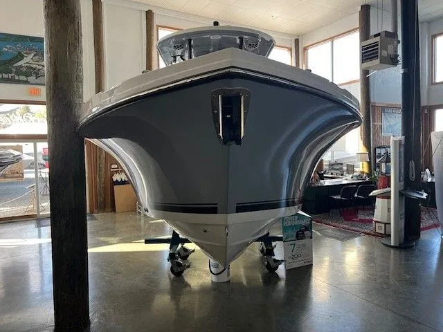 Slide: The Image of Parker Marine 2600 Center Console 2025 - 28